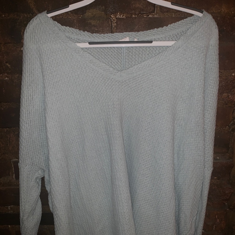 MINT GREEN UO SHIRT